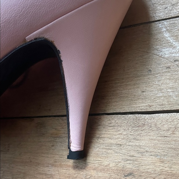 Vintage Enzo Angiolini Enzo 2  Pink Heels with Bow Detail very vintage - Picture 10 of 12